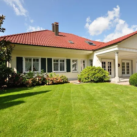 Villa Baumanns Landhaus *